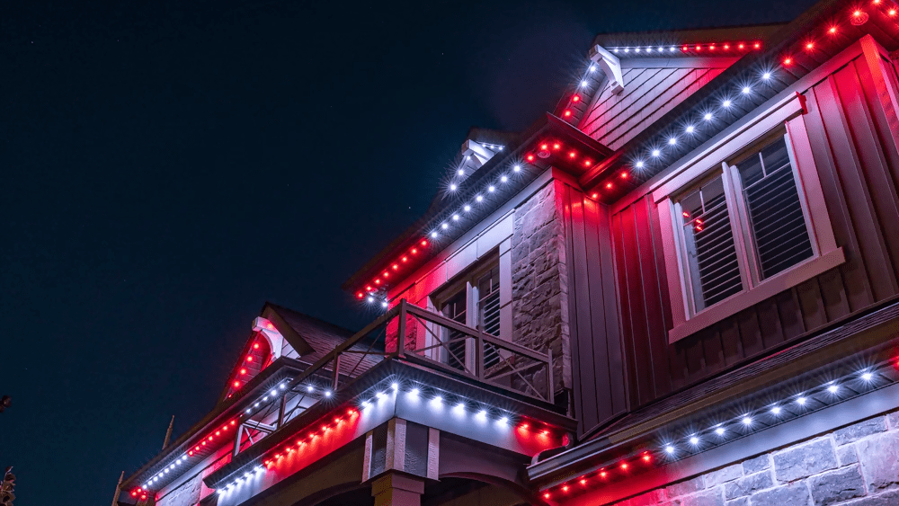 Angle view of Trimlighting in Red and White